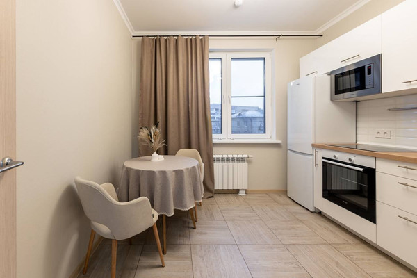 Продам однокомнатную (1-комн.) квартиру, Ротмистрова ул, 2к4, Москва г