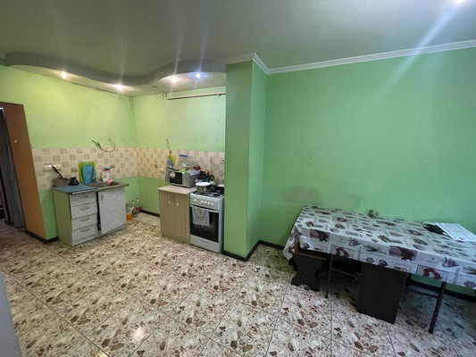 Продам трехкомнатную (3-комн.) квартиру, Красная ул, 260, Кропоткин г