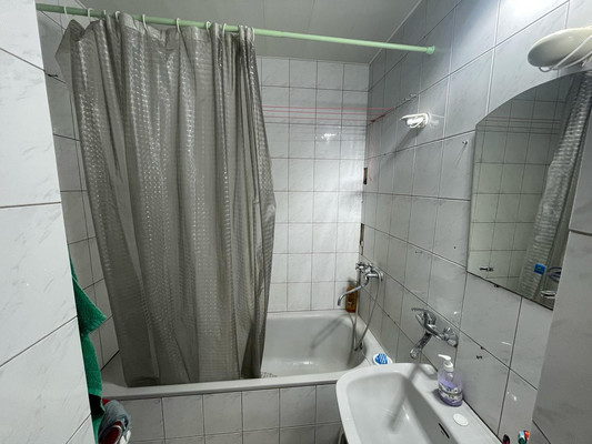 Продам трехкомнатную (3-комн.) квартиру, Красная ул, 260, Кропоткин г