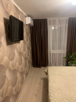 Продам двухкомнатную (2-комн.) квартиру, Гоголя ул, 115, Кропоткин г