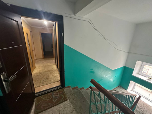 Продам трехкомнатную (3-комн.) квартиру, Мопровский проезд, 9, Кропоткин г