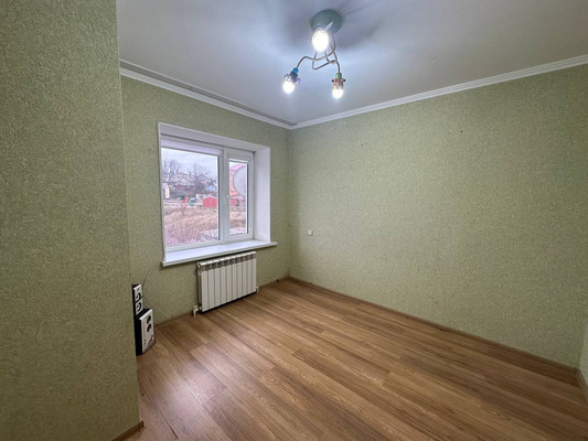 Продам трехкомнатную (3-комн.) квартиру, Мопровский проезд, 9, Кропоткин г