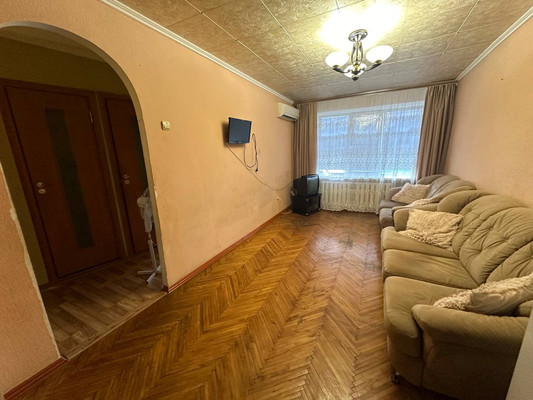 Продам двухкомнатную (2-комн.) квартиру, Колхозный пер, 16, Кропоткин г