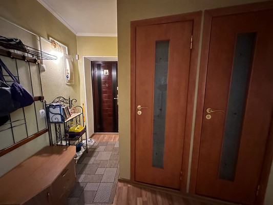 Продам двухкомнатную (2-комн.) квартиру, Колхозный пер, 16, Кропоткин г