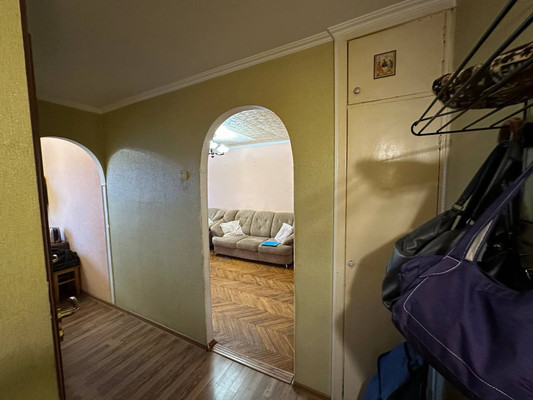 Продам двухкомнатную (2-комн.) квартиру, Колхозный пер, 16, Кропоткин г