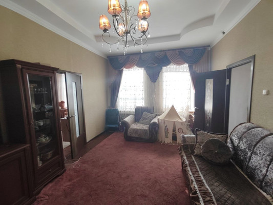 Продам трехкомнатную (3-комн.) квартиру, Гоголя ул, 20, Кропоткин г