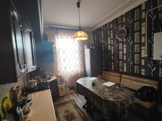 Продам трехкомнатную (3-комн.) квартиру, Гоголя ул, 20, Кропоткин г