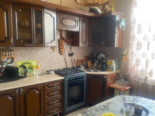 Продам трехкомнатную (3-комн.) квартиру, Гоголя ул, 20, Кропоткин г