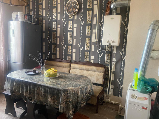 Продам трехкомнатную (3-комн.) квартиру, Гоголя ул, 20, Кропоткин г