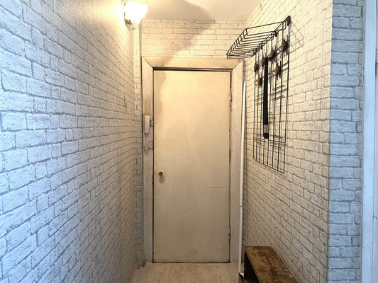 Продам двухкомнатную (2-комн.) квартиру, Можайского ул, 10, Красноярск г