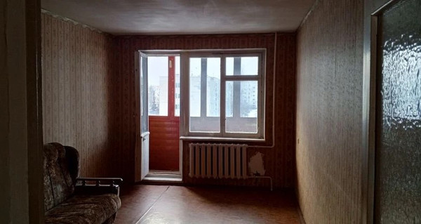 Продам трехкомнатную (3-комн.) квартиру, Школьная ул, 4, Малое Верево д