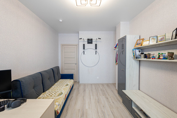 Продам двухкомнатную (2-комн.) квартиру, Анны Коньковой ул, 16, Ханты-Мансийск г