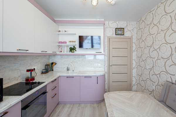 Продам двухкомнатную (2-комн.) квартиру, Анны Коньковой ул, 16, Ханты-Мансийск г