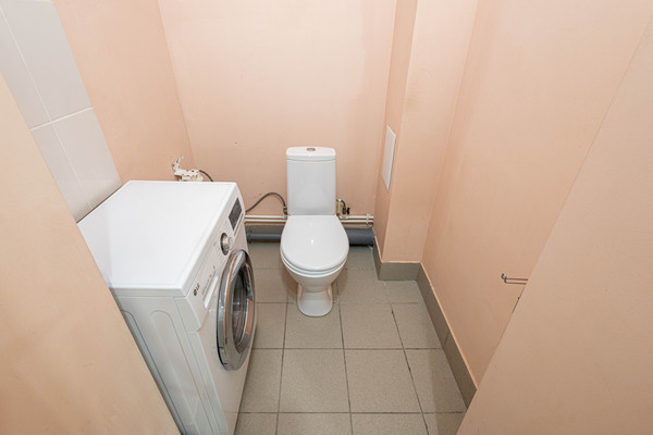 Продам двухкомнатную (2-комн.) квартиру, Анны Коньковой ул, 16, Ханты-Мансийск г