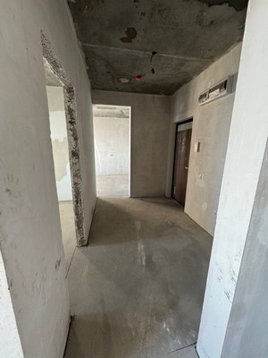 Продам двухкомнатную (2-комн.) , Дзержинского ул, 33, Ханты-Мансийск г