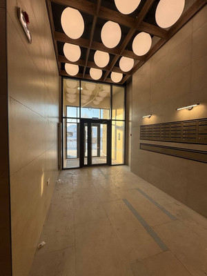 Продам двухкомнатную (2-комн.) , Дзержинского ул, 33, Ханты-Мансийск г