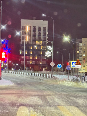 Продам двухкомнатную (2-комн.) , Дзержинского ул, 33, Ханты-Мансийск г