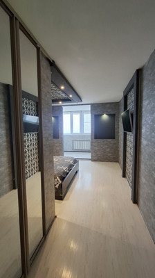 Продам двухкомнатную (2-комн.) квартиру, Тургенева ул, 9, Ступино г