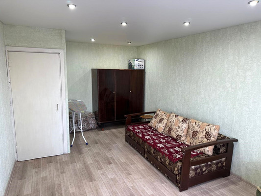 Продам однокомнатную (1-комн.) квартиру, Дружбы ул, 2, Парковый п