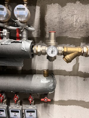 Продам однокомнатную (1-комн.) квартиру, Крузенштерна ул, 7, Москва г