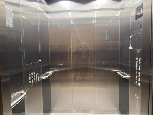 Продам однокомнатную (1-комн.) квартиру, Крузенштерна ул, 7, Москва г