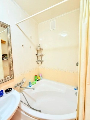 Продам двухкомнатную (2-комн.) квартиру, Стабильная ул, 9, Ростов-на-Дону г