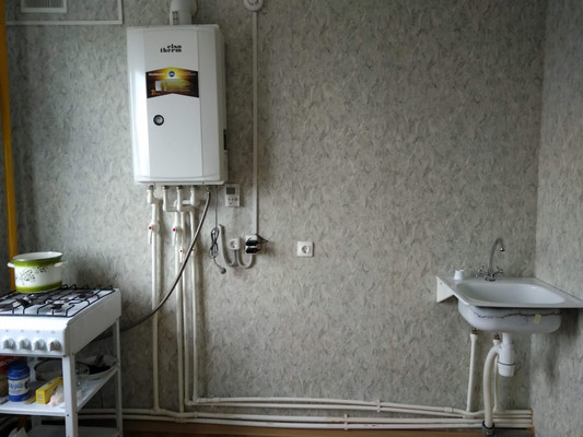 Продам двухкомнатную (2-комн.) квартиру, Жилпоселок ул, 6а, Выбити д