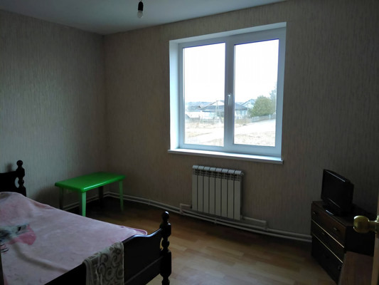 Продам двухкомнатную (2-комн.) квартиру, Жилпоселок ул, 6а, Выбити д