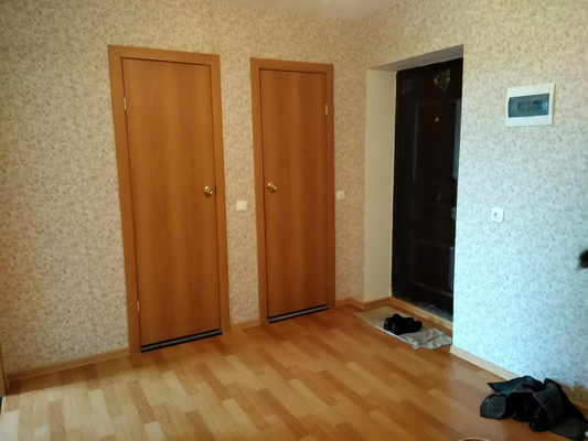 Продам двухкомнатную (2-комн.) квартиру, Жилпоселок ул, 6а, Выбити д