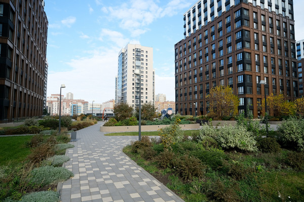 Продам двухкомнатную (2-комн.) квартиру, Алексея Козина ул, 2, Казань г