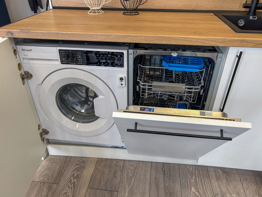 Сдам однокомнатную (1-комн.) квартиру, Челюскина ул, 2, Санкт-Петербург г