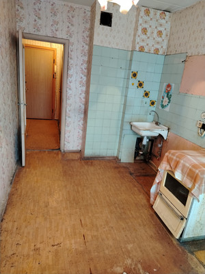 Продам двухкомнатную (2-комн.) квартиру, Шлиссельбургский пр-кт, 2к1, Санкт-Петербург г