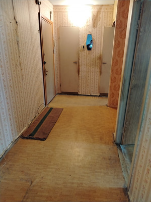 Продам двухкомнатную (2-комн.) квартиру, Шлиссельбургский пр-кт, 2к1, Санкт-Петербург г