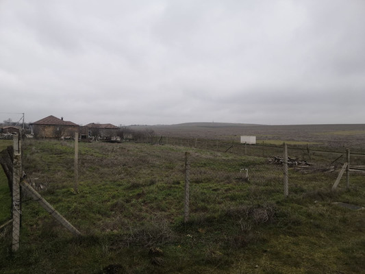 Продам участок 10 соток, ИЖС, Лазурная ул, Равнополье с, 0 км от города