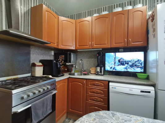 Продам двухкомнатную (2-комн.) квартиру, Советская (Росляково р-н) ул, 1, Мурманск г