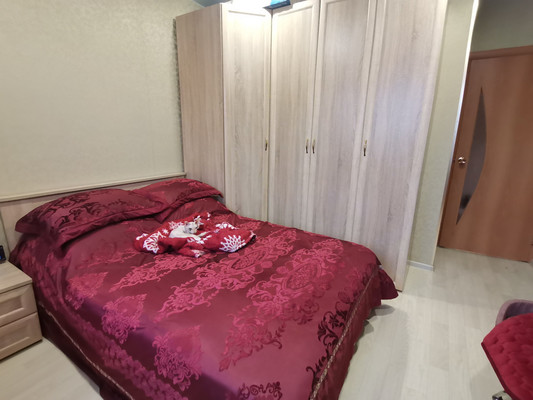 Продам двухкомнатную (2-комн.) квартиру, Советская (Росляково р-н) ул, 1, Мурманск г