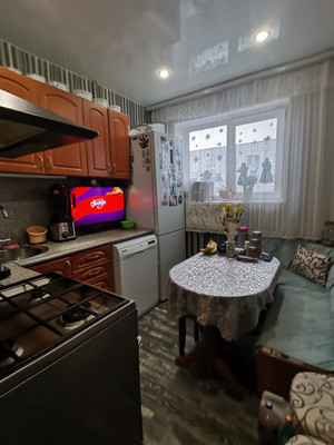 Продам двухкомнатную (2-комн.) квартиру, Советская (Росляково р-н) ул, 1, Мурманск г