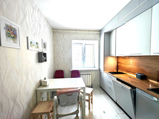 Продам трехкомнатную (3-комн.) квартиру, Ясная поляна ул, 7, Куюки д