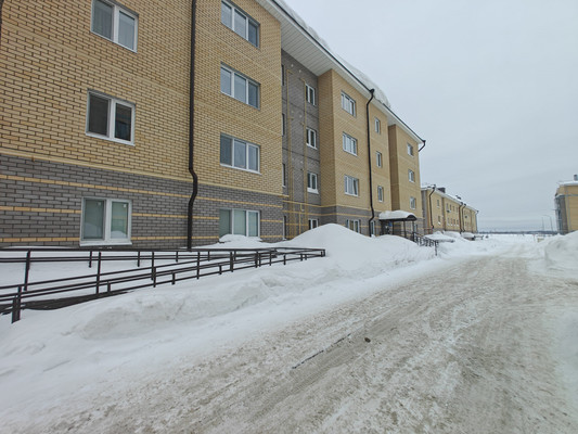 Продам трехкомнатную (3-комн.) квартиру, Ясная поляна ул, 7, Куюки д