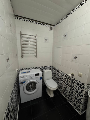 Продам двухкомнатную (2-комн.) квартиру, Донецкая ул, 10к1, Москва г