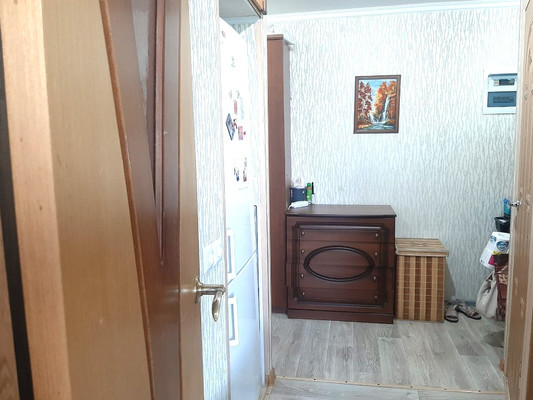 Продам трехкомнатную (3-комн.) квартиру, Энгельса ул, 91, Тихорецк г