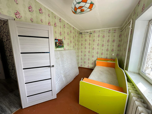 Продам двухкомнатную (2-комн.) квартиру, Калинина ул, 103А, Тихорецк г