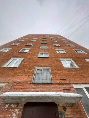 Продам однокомнатную (1-комн.) квартиру, Десятинная ул, 8, Великий Новгород г