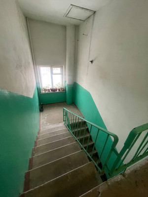 Продам однокомнатную (1-комн.) квартиру, Десятинная ул, 8, Великий Новгород г