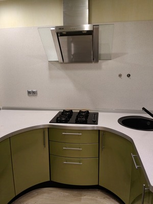 Продам трехкомнатную (3-комн.) квартиру, Маршала Казакова ул, 8к1, Нижний Новгород г