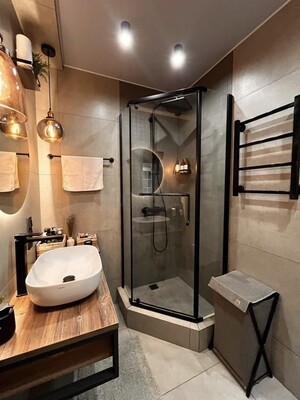 Продам двухкомнатную (2-комн.) квартиру, Угловой пер, 21, Москва г