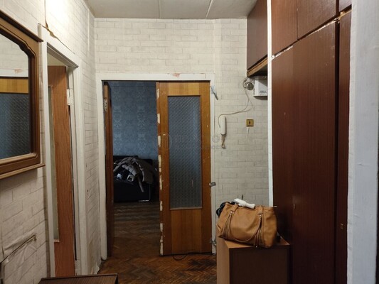 Продам двухкомнатную (2-комн.) квартиру, Большая Тульская ул, 2, Москва г