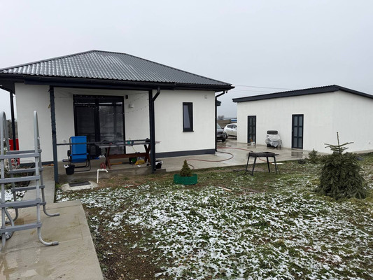 Продам дом, Цветочная ул, Урожайное с, 0 км от города