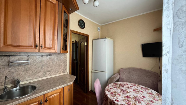 Сдам однокомнатную (1-комн.) квартиру, Авиаторов ул, 30, Москва г