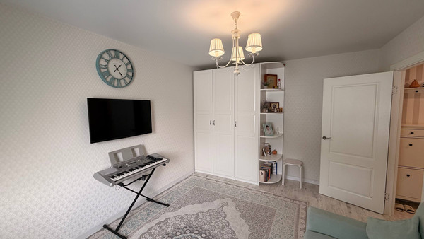 Продам двухкомнатную (2-комн.) квартиру, Преображенский (Новое Ступино мкр) пр-кт, 13, Верзилово с